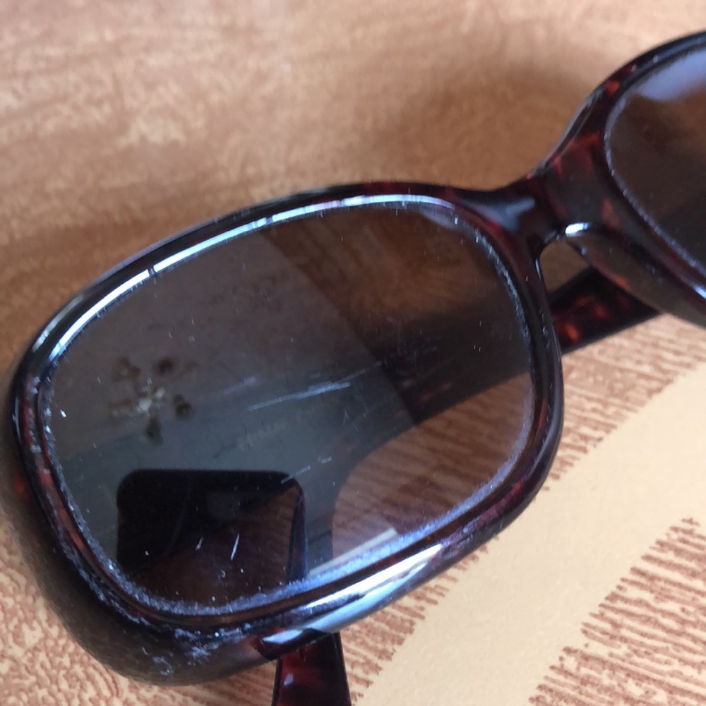 Tortoise shell sunglasses - Picture 5 of 7